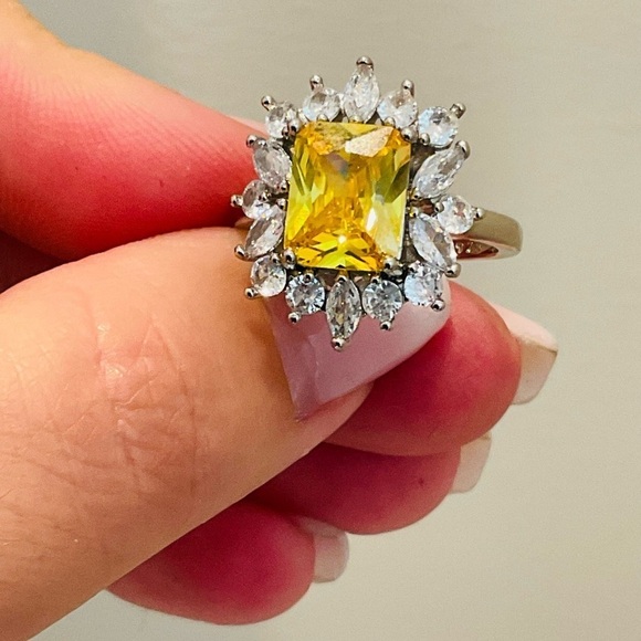 New Flower Shape 925 Silver Plated Beautiful Glamorous Geometric Ring - Picture 5 of 8